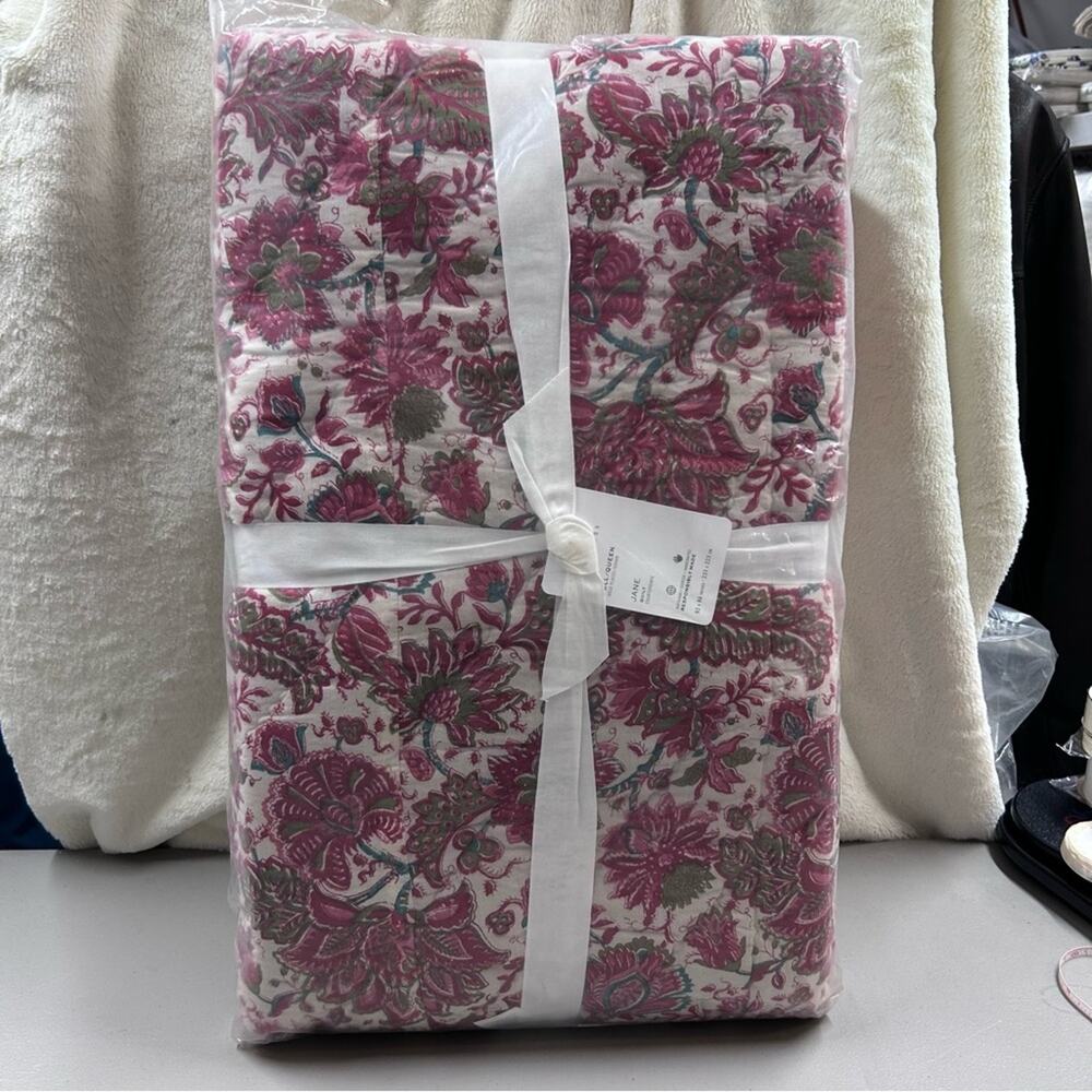 Pottery Barn Jane Floral Handcrafted Reversible Quilt Full Queen Bedding NWT - Picture 5 of 9